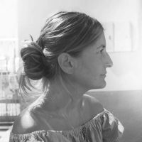 Alessandra Pomarico (PhD, Italy/ US) is an independent curator, writer, and educator working at the intersection of arts, pedagogy, social issues, and nano-politics. She is interested in artistic thinking and practices that contribute to the foundation of autonomous para-institutions and community self-organized initiatives, in support of feminist, non-hierarchical, and decolonial spaces. Alessandra is the co-founder of Free Home University, an artistic and pedagogical experiment focused on generating new ways of sharing and creating knowledge by experiencing life in common, and an active member of the global Ecoversities Alliance, dedicated to reimagining more eco-centered learning processes. A co-founder and curator of the community space Ammirato Culture House, more recently Alessandra launched the collaborative projects  M.E.D.U.S.E (Mediterranean Ecofeminist Decolonial Union for Self Education) and the radio platform firefly frequencies; currently, she is co-curating Grounding ~ Seeding exhibition (Tranzit.sk in Bratislava) The School of the We project (, Graz), #Commoning and # Faju/Healing for the New Alphabet School (HKW, Berlin). She is an editor of artseverywhere, and Ecoversity Publication & Multimedia Initiatives; her publications include Pedagogies Otherwise (Ecoversities, 2017), What's there to Learn (Free Home University, 2018), and co-edited with Nikolay Oleynikov the recent When the roots start moving/ Resonating with Zapatismo (Archive Book & Free Home University, 2021; Alessandra is often invited to offer training, contribute to conferences, co-design gatherings, and consult with formal and informal institutions, worldwide.